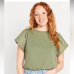 Old Navy Flutter-Sleeve Top in Green | Size M